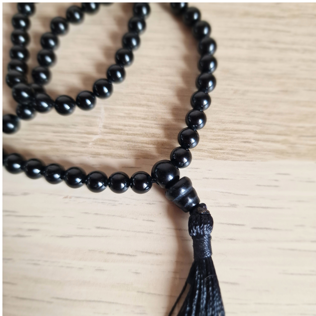 Collar largo de Turmalina Negra — 108 cuentas