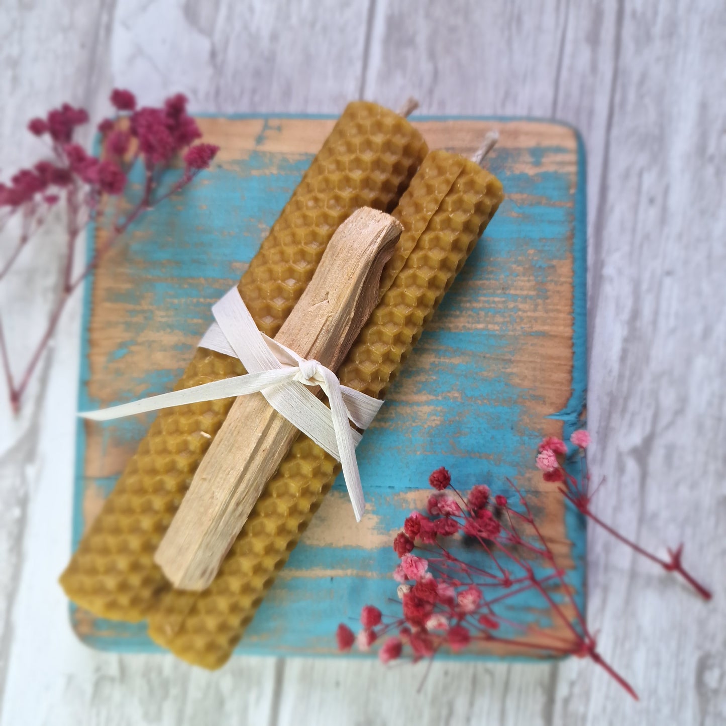 2 Velas de cera de abeja. M