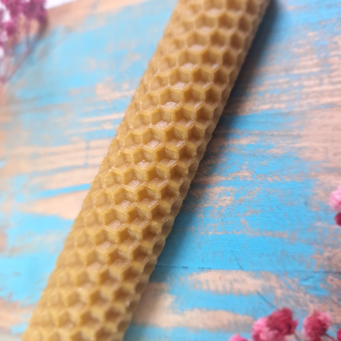 1 Vela de cera de abeja. M