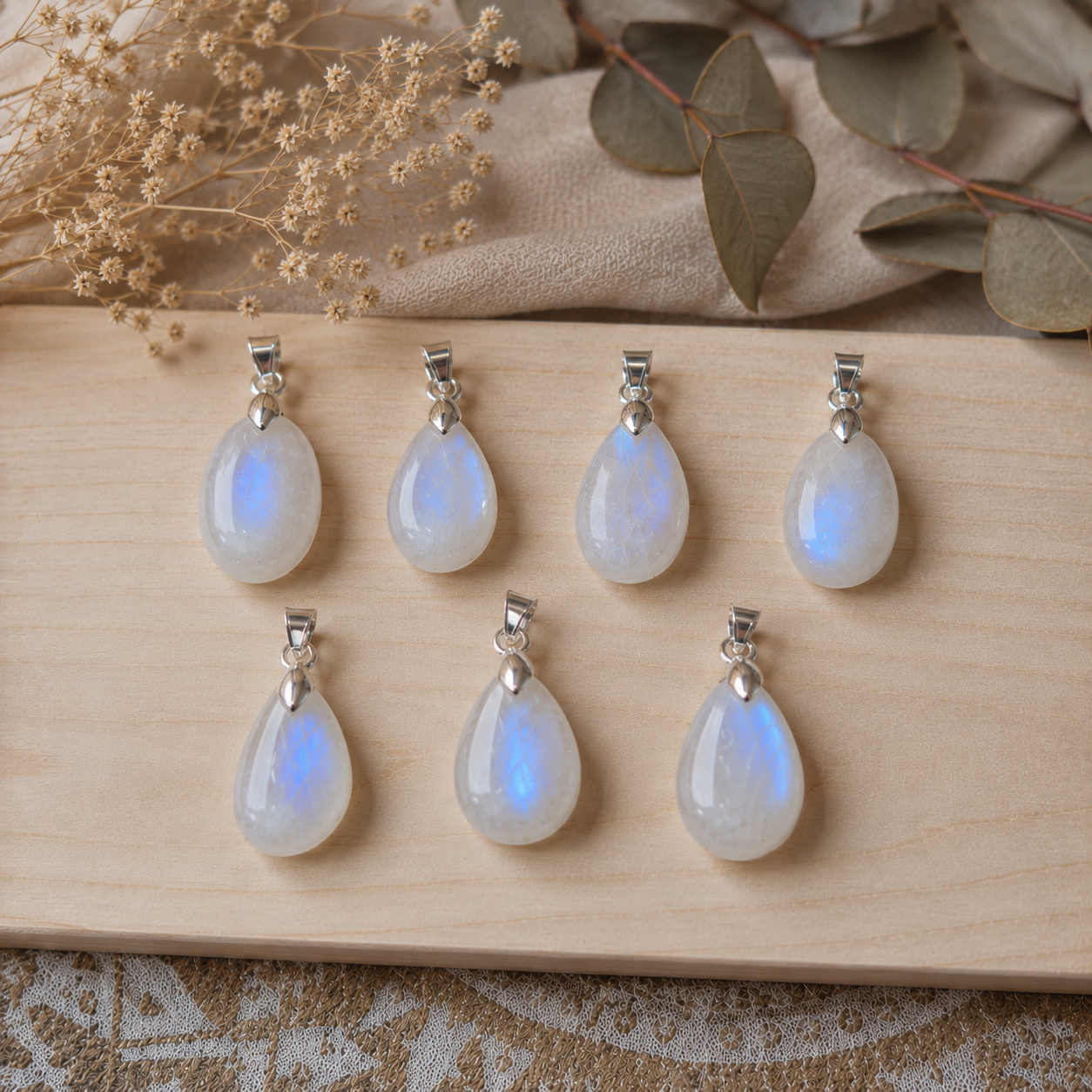 Colgante de Piedra Luna ~ Intuición y Energía Femenina