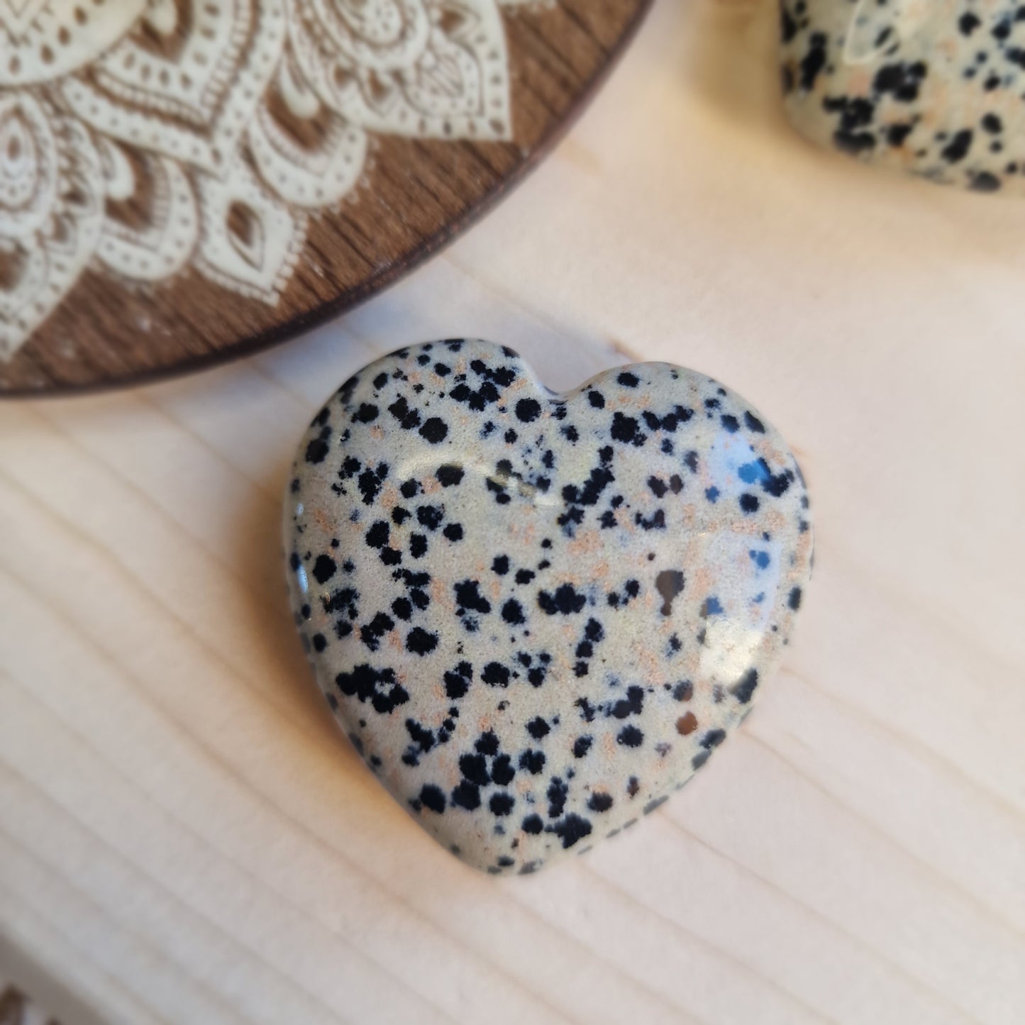 Corazón de Jaspe Dálmata Rodado ~ Alegría, protección y vitalidad