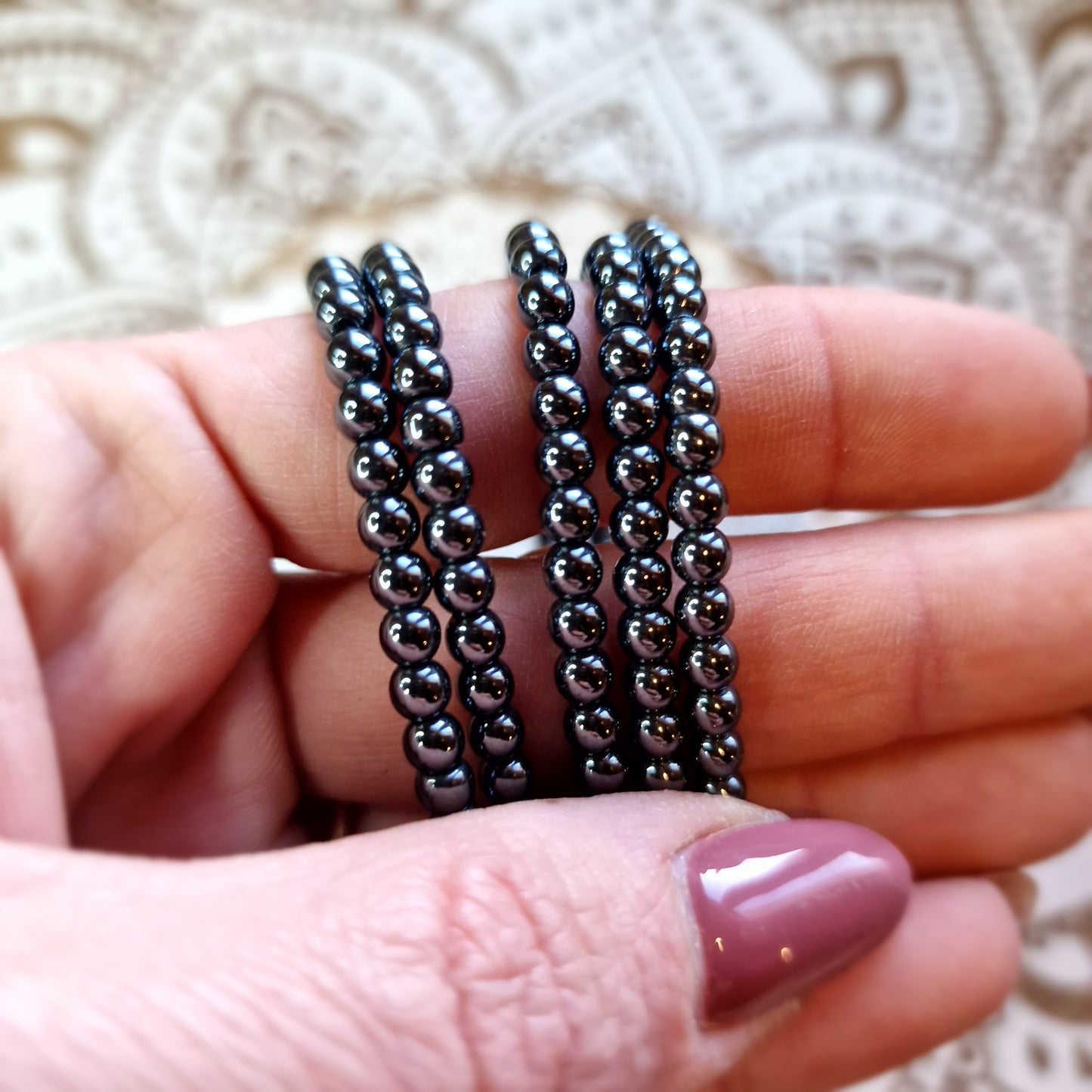 Pulsera de Hematite 4mm - Fuerza Interior y Determinación