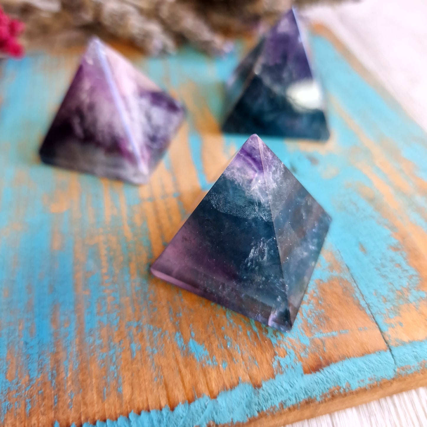 Pirámide de Fluorita ~ Equilibrio y Energía Protectora
