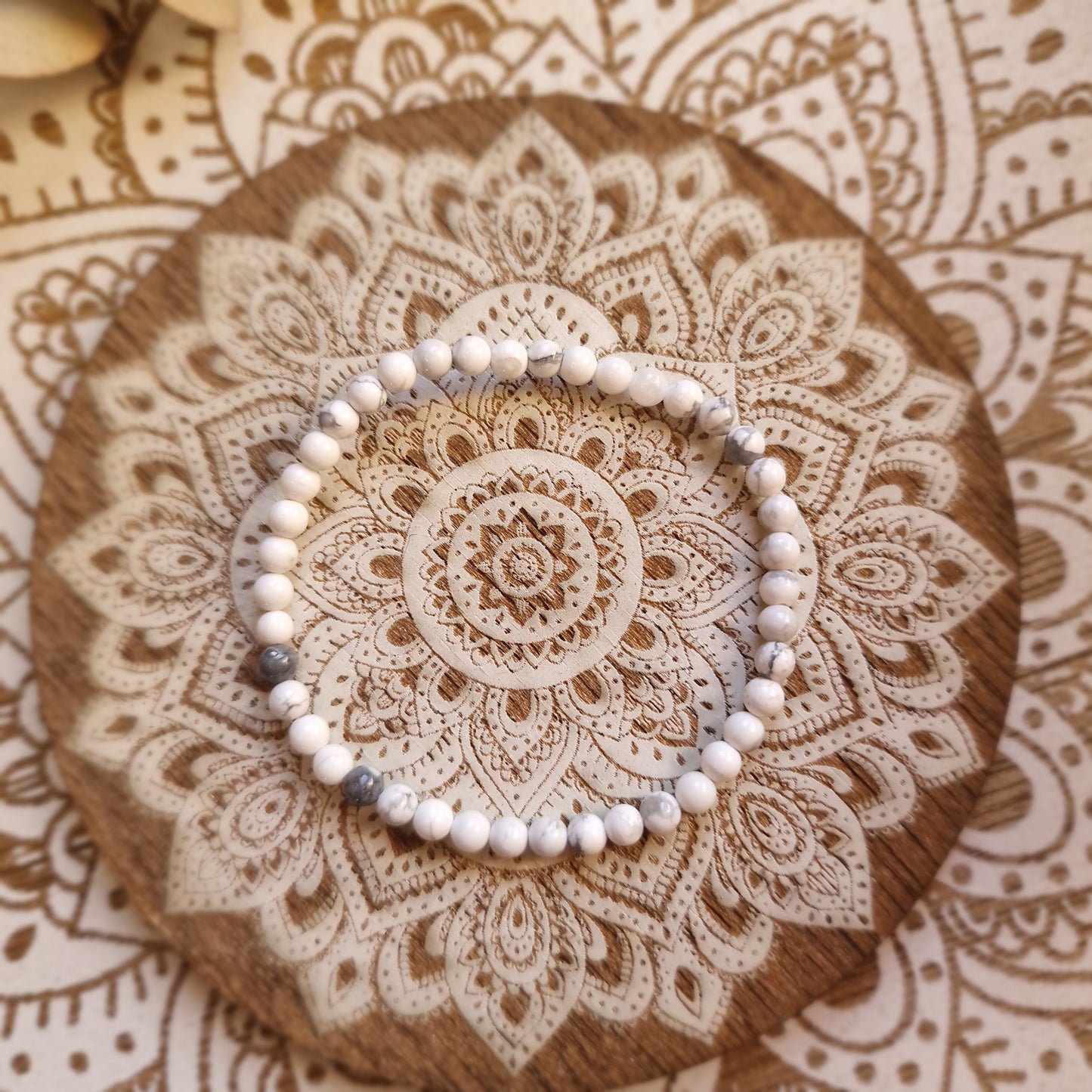 Pulsera Magnesita ~ equilibrio ~ 4mm