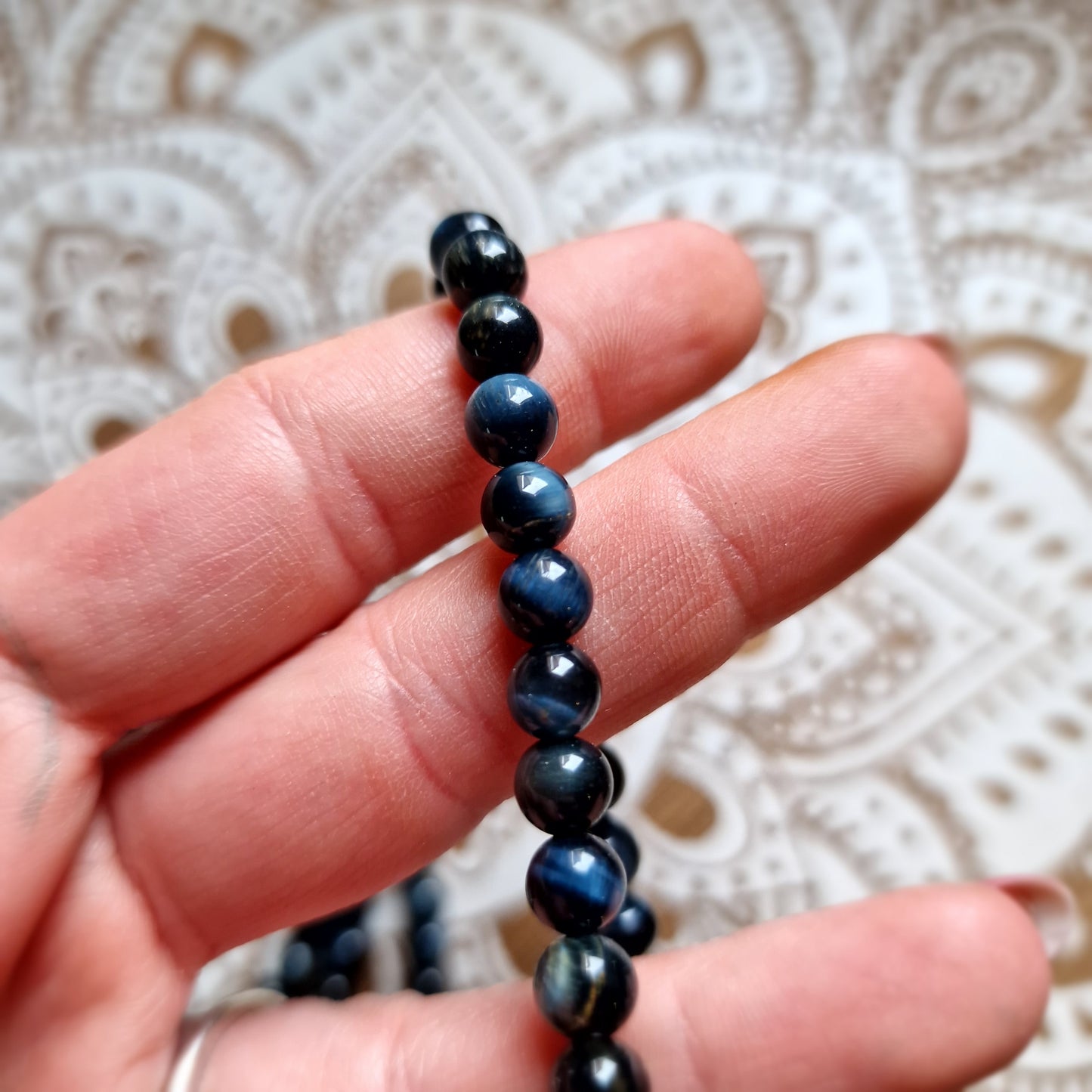 Pulsera de Ojo de Halcón 6mm ~ Visión y Claridad Interior