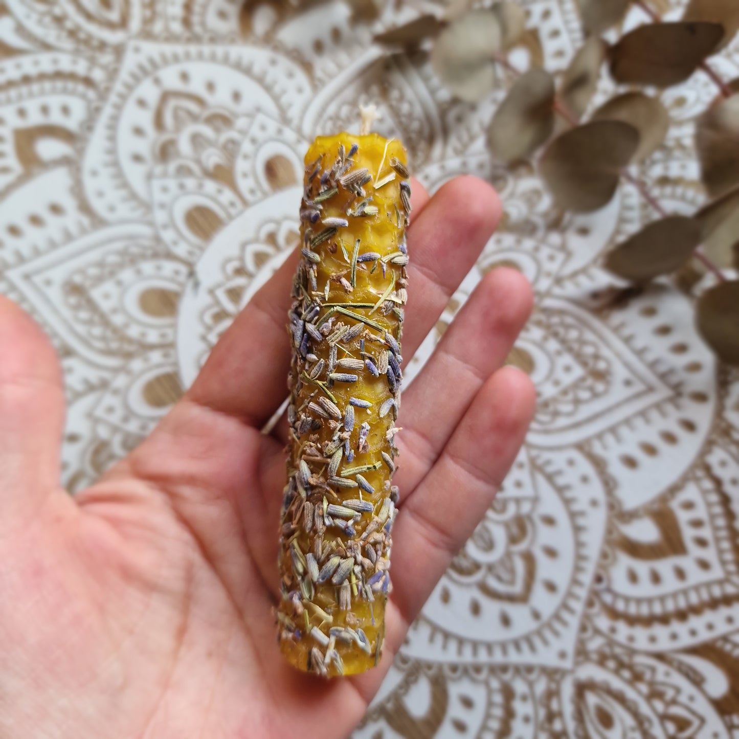 🕯️ Vela de Manifestación con Lavanda ~ Calma, descanso y equilibrio interior