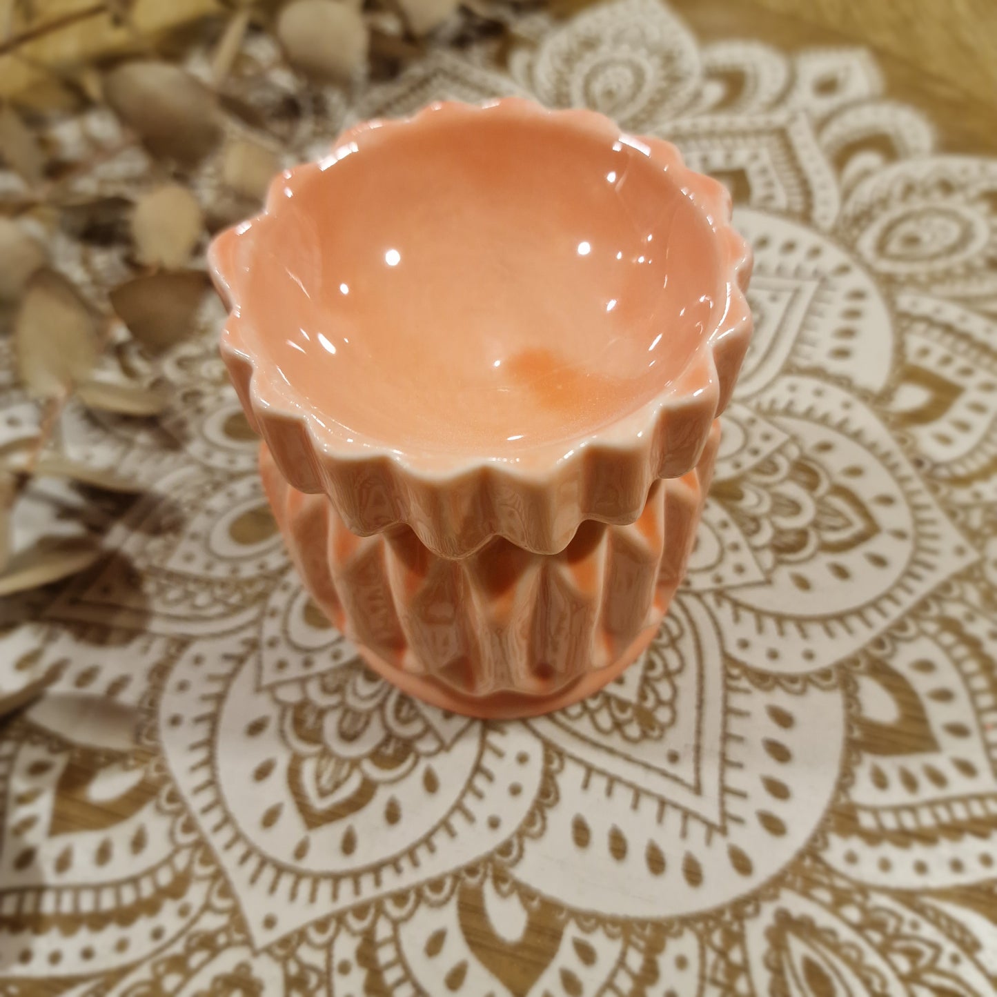 Quemador “Esencia Geométrica Rosa” – Equilibrio y armonía en tu espacio