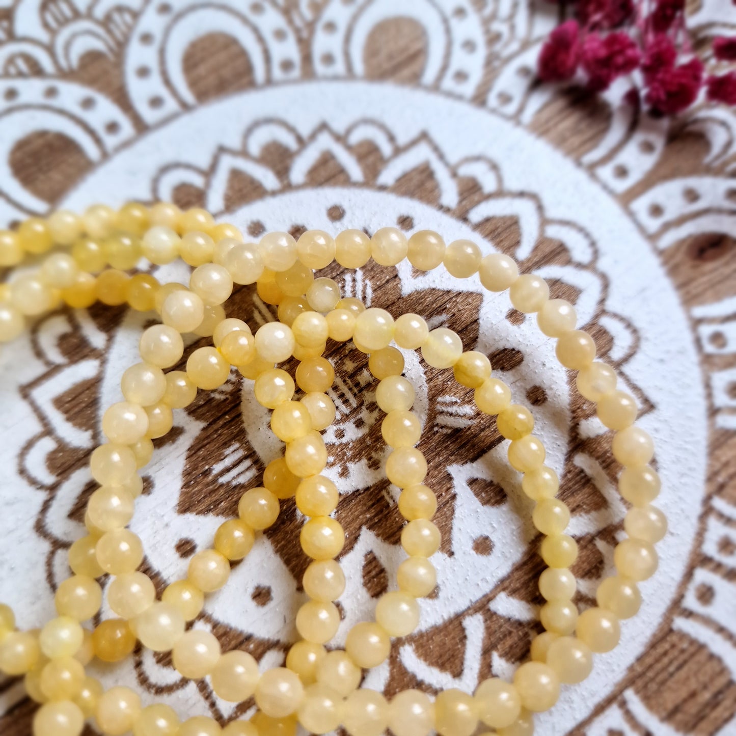 Pulsera de Calcita Amarilla 4mm ~ Energía y Vitalidad en Cada Pulsera