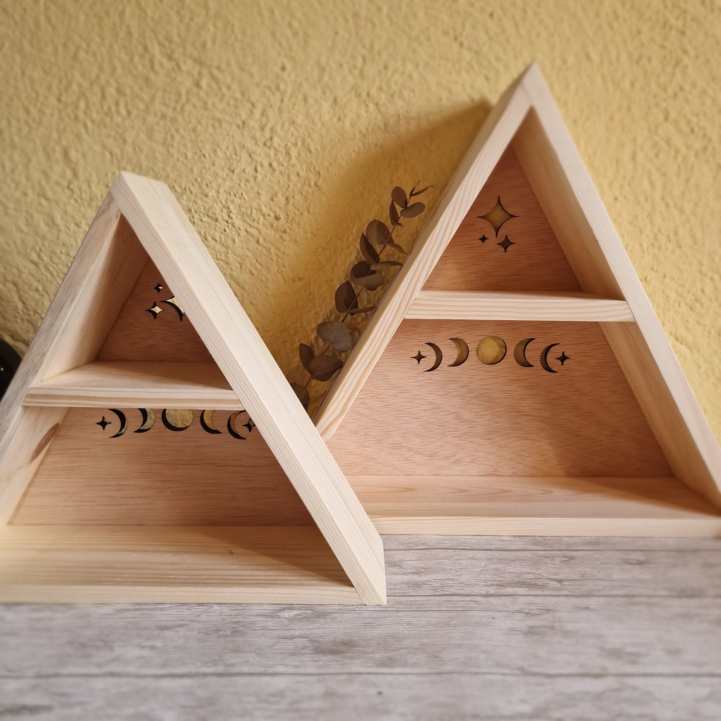 🌙 Altar piramidal artesanal🌙 ~ Donde habita tu intención ✨