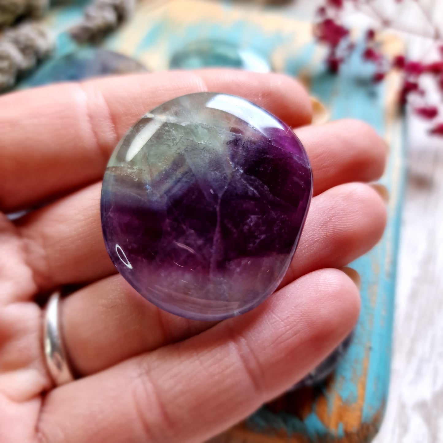 Piedra Plana Fluorita ~ Equilibrio y Claridad