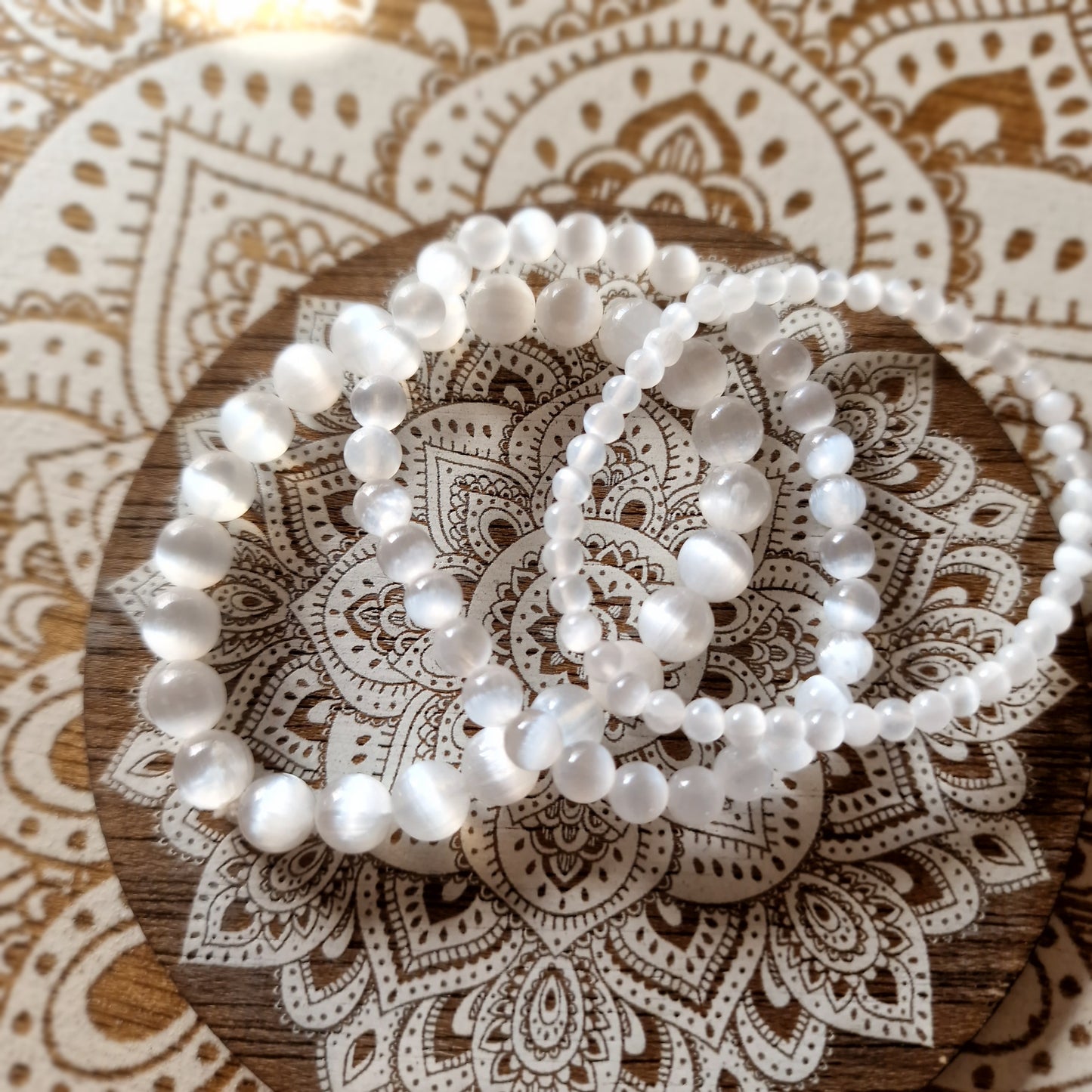 Pulsera de Selenita ~ Luz Interior y Purificación Energética 4-6-8mm