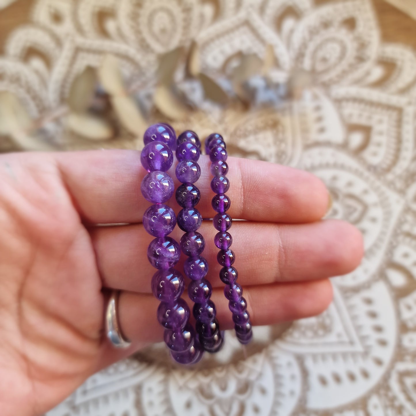Pulsera Amatista ~ Serenidad y Calma ~ 4 ,6 y 8mm