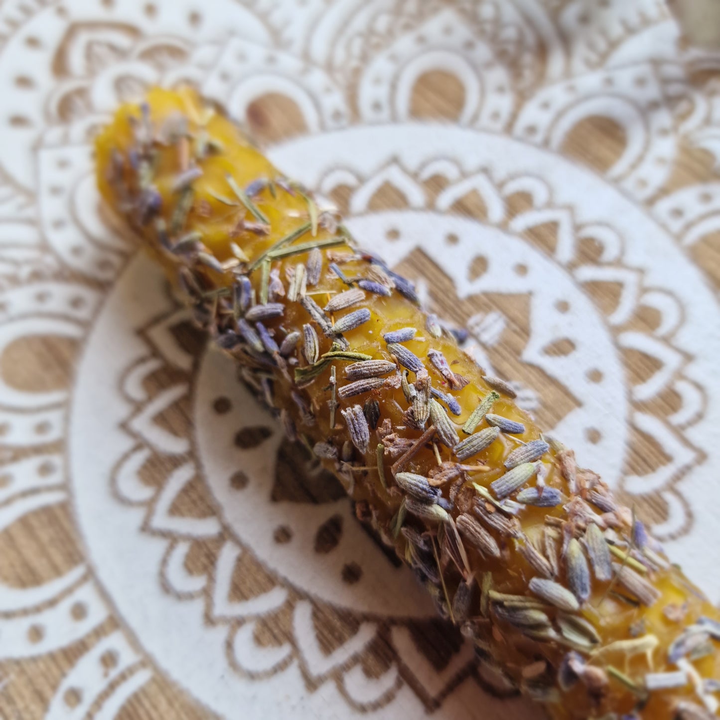 🕯️ Vela de Manifestación con Lavanda ~ Calma, descanso y equilibrio interior