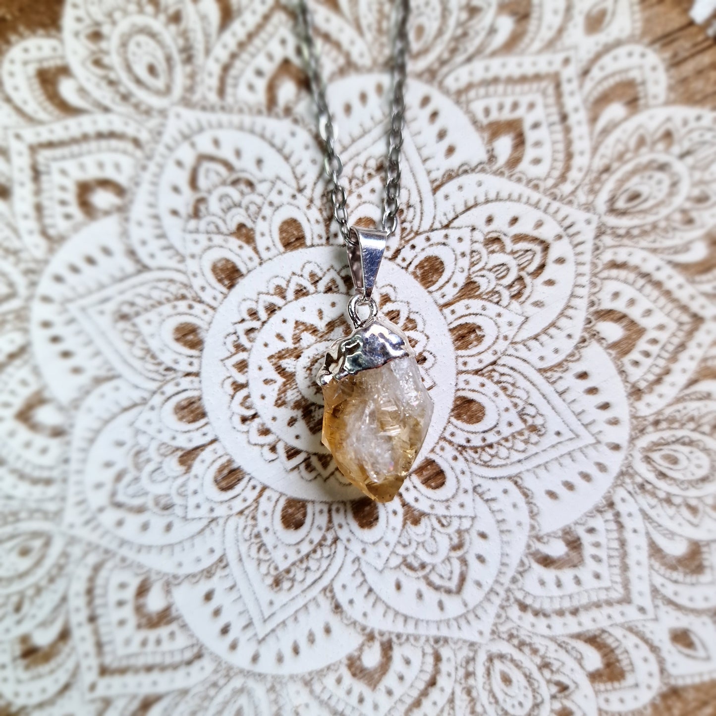 Colgante de Punta de Citrino ~ Energía y Abundancia