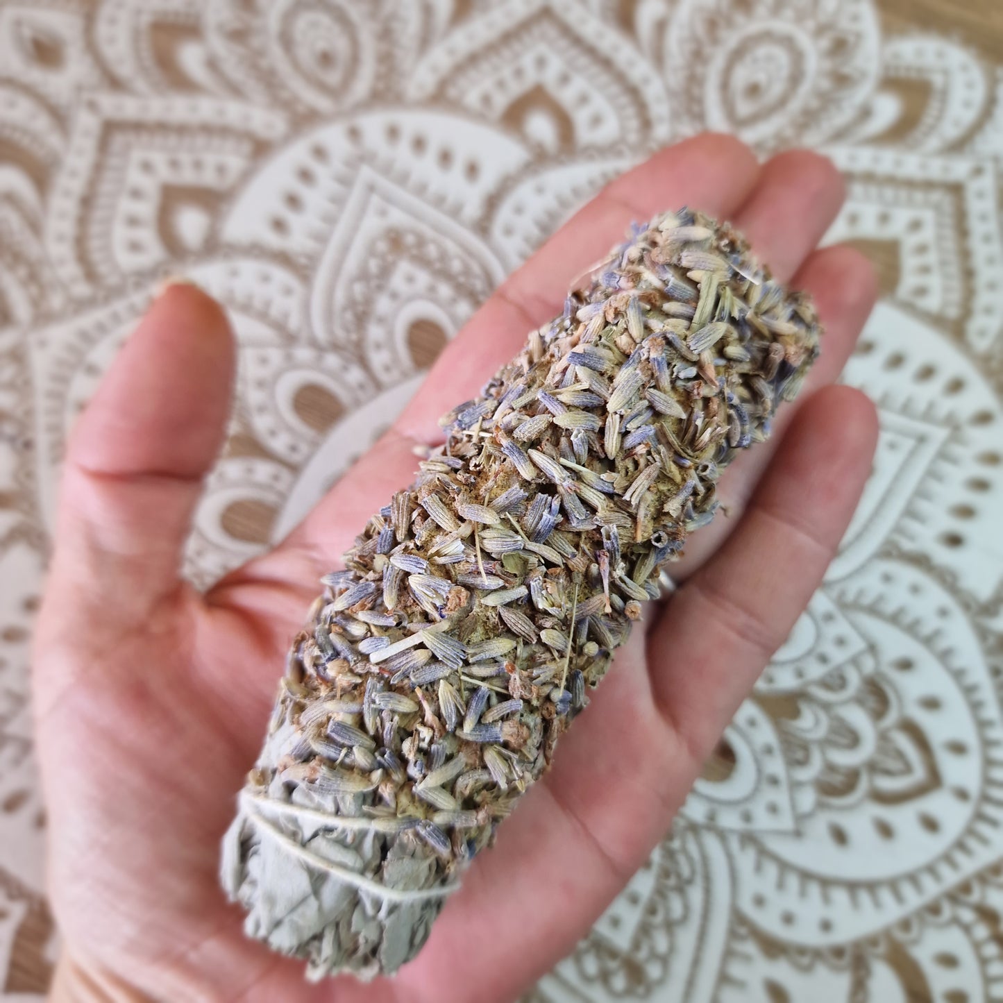 Atadito Salvia Blanca con Lavanda