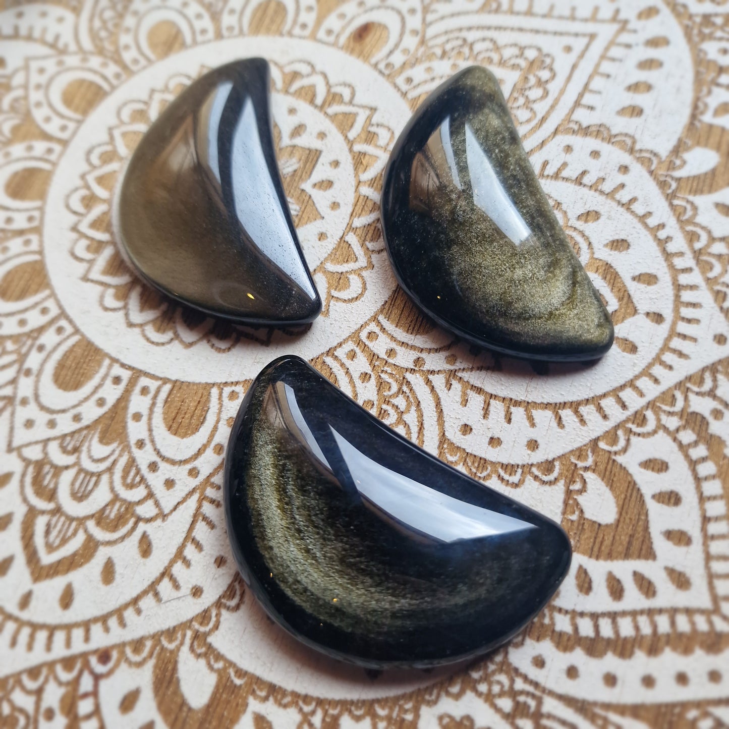 Luna de Obsidiana Dorada ~ Protección y Claridad Interior