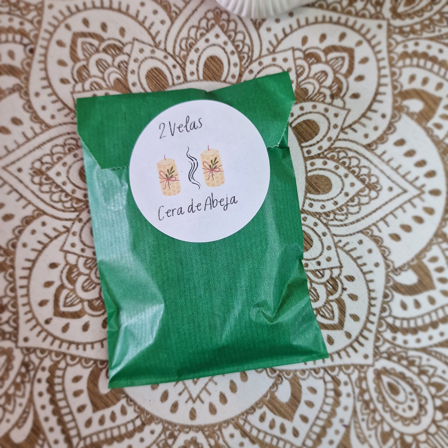 2 Velas de cera de abeja + Palo Santo. (S)