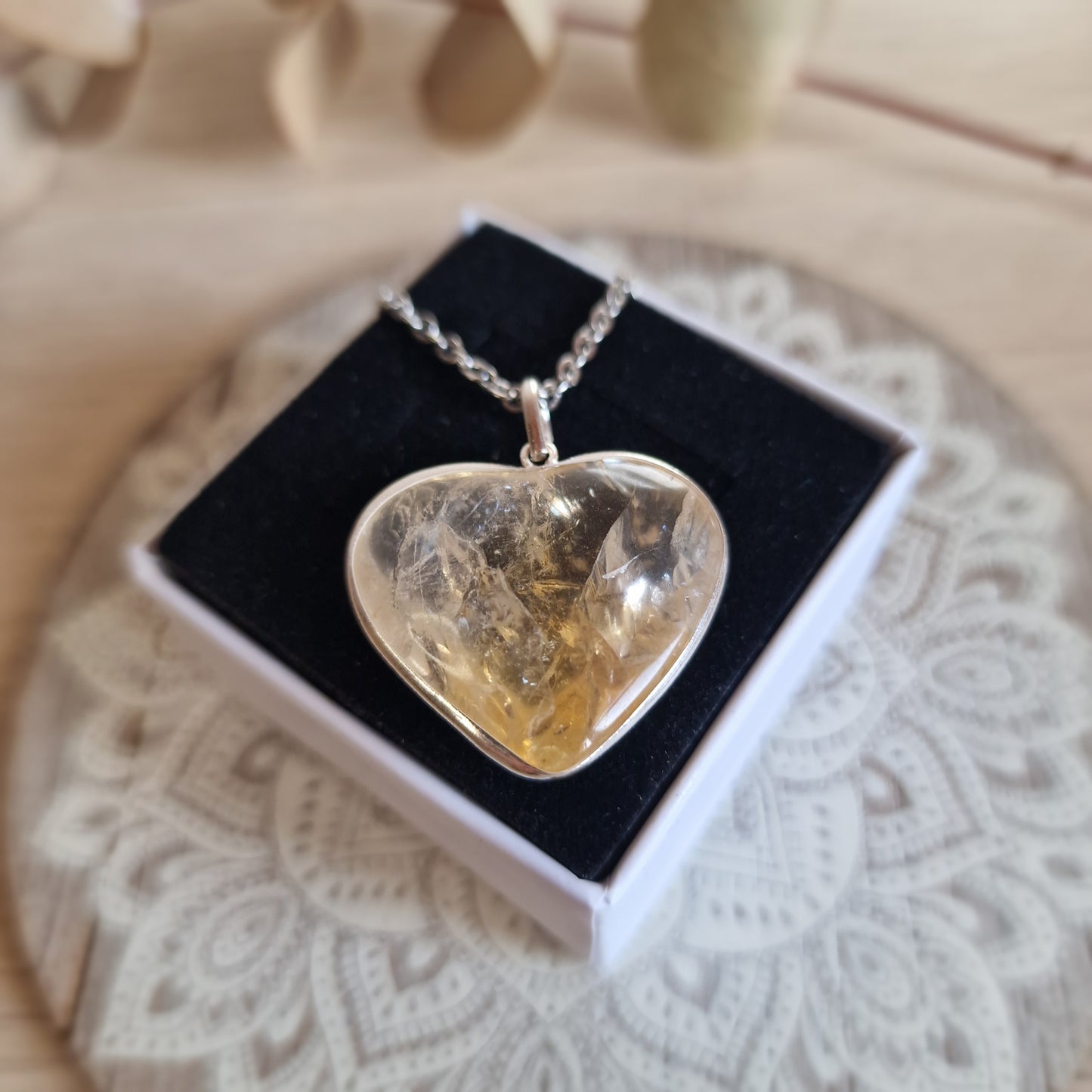 💛 Colgante Citrino Corazón Plata de Ley ~ Energía, Abundancia y Luz Interior