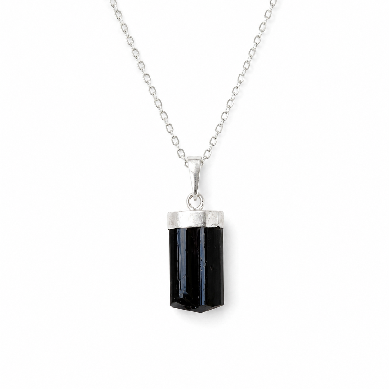 Colgante de Turmalina Negra en Plata de Ley