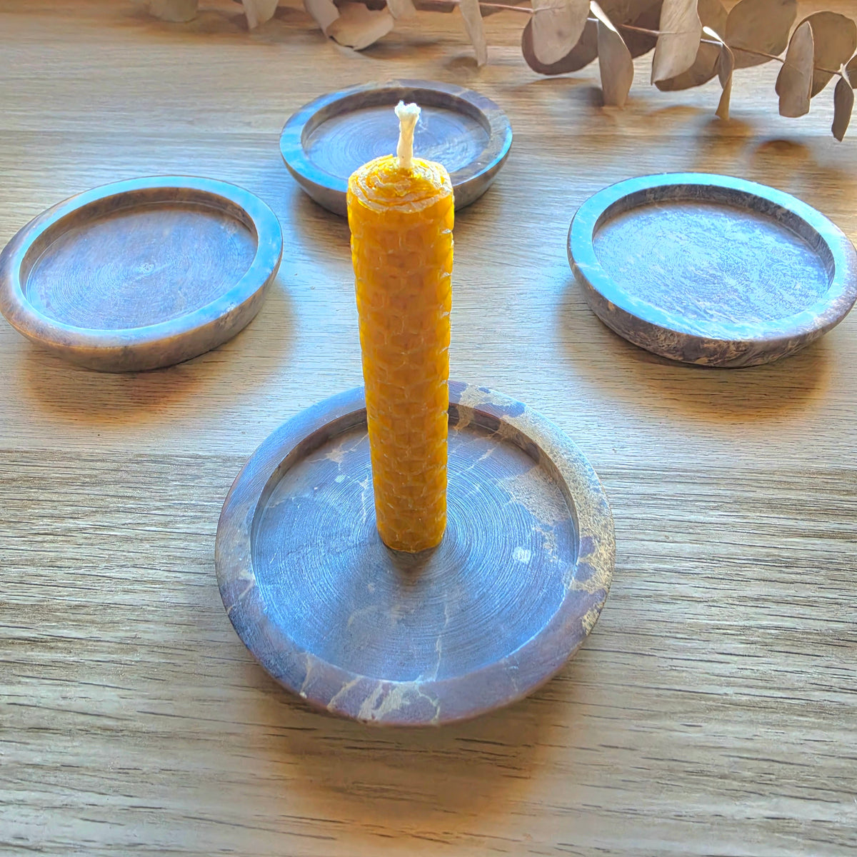 Plato portavelas de esteatita