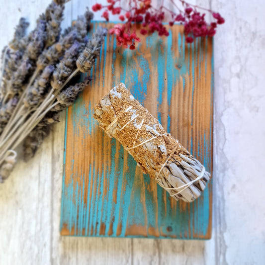 Atadito de Salvia con Palo Santo