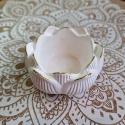 Portavelas Flor de Loto blanca