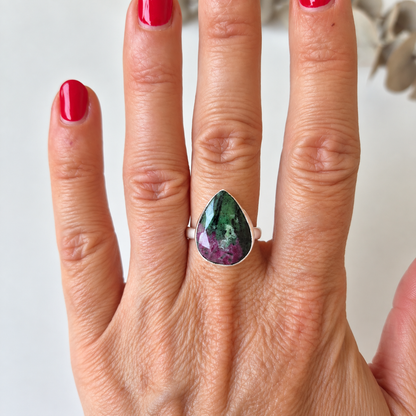 Anillo Plata de Ley - Zoisita con Rubí