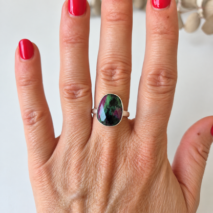 Anillo Plata de Ley - Zoisita con Rubí