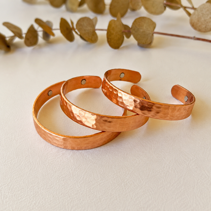Brazalete Martillado de Cobre con Imanes ~ Equilibrio y Energía en tu Día a Día