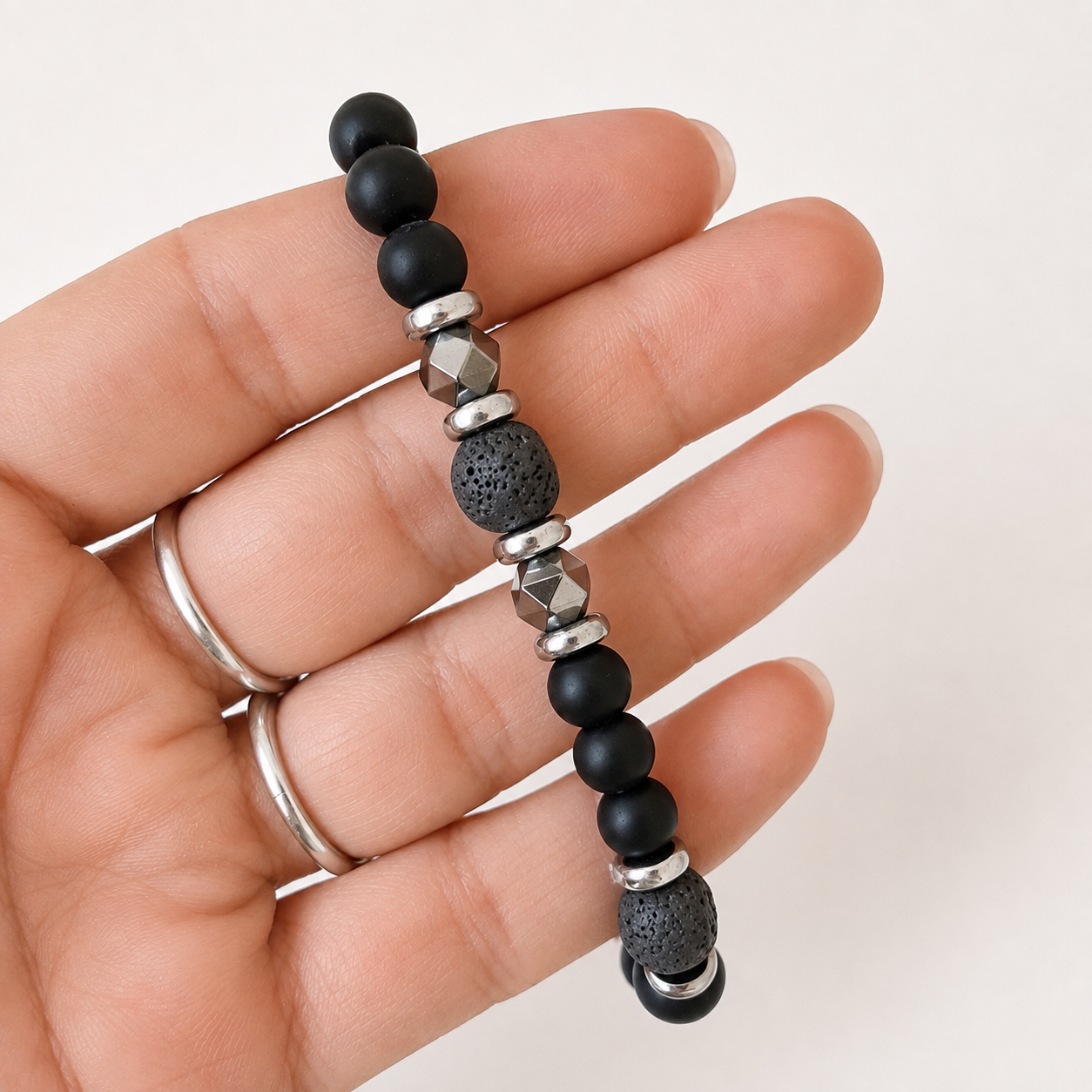 Pulsera Ajustable de Shungite, Lava y Hematite