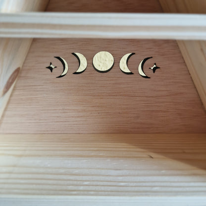 🌙 Altar piramidal artesanal🌙 ~ Donde habita tu intención.