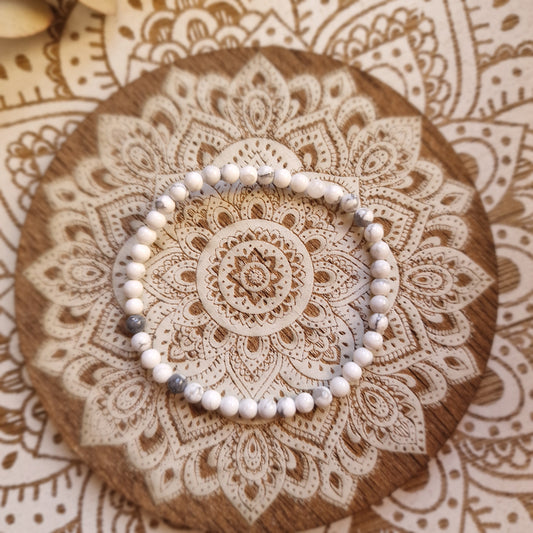 Pulsera Magnesita ~  equilibrio ~  4mm