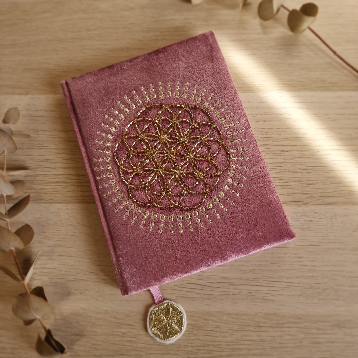🌸 Cuaderno de Terciopelo FLOR DE LA VIDA ~ Conexión y Equilibrio Universal
