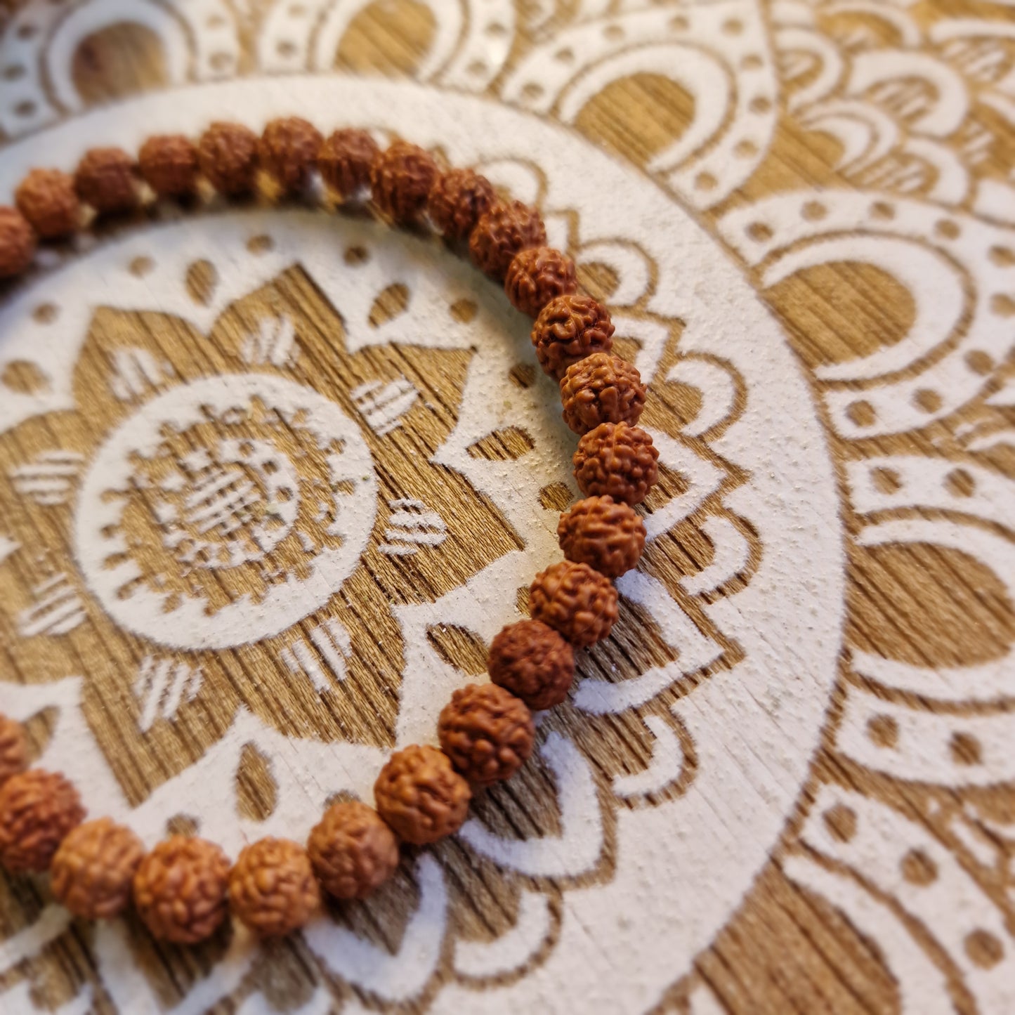 Pulsera de Semillas de Rudraksha ~ Protección y Conexión Espiritual