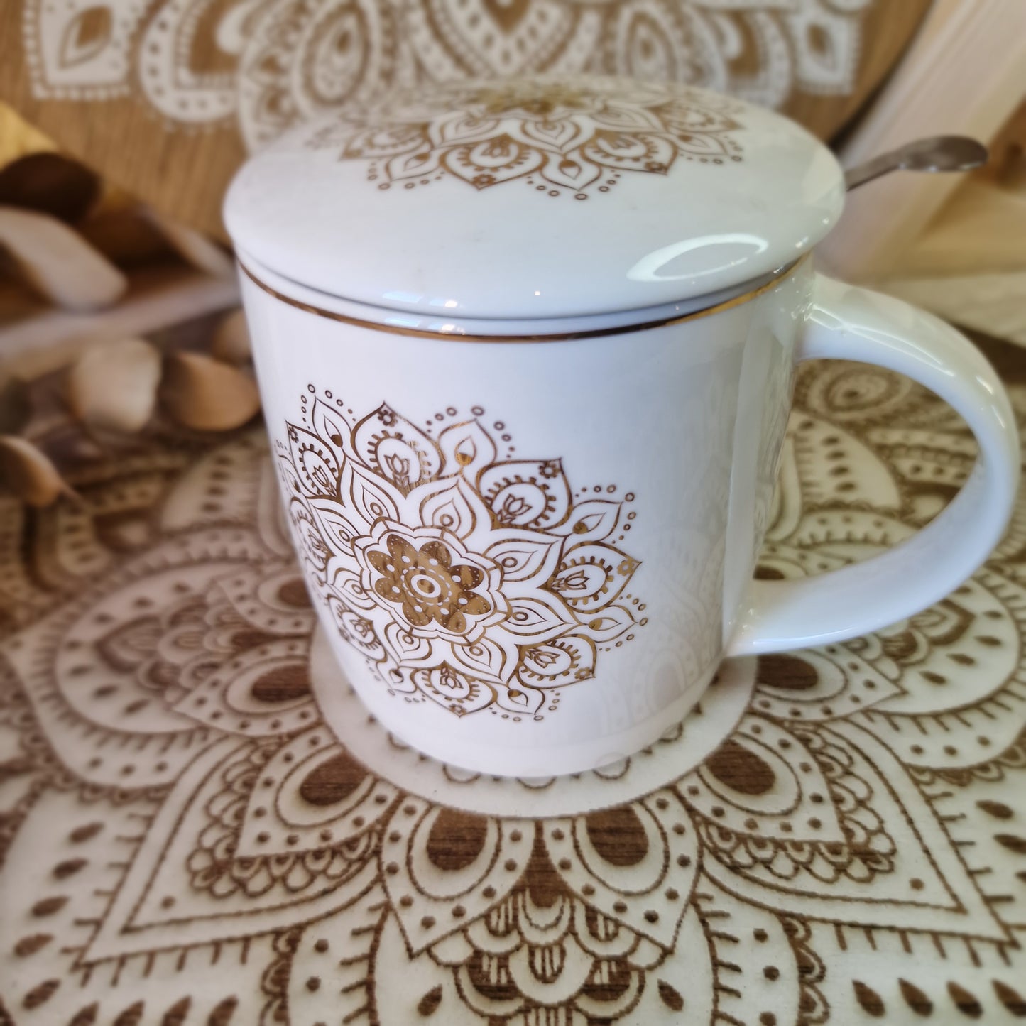 🌟 Taza de Té Mandala Dorado ~ Ritual de calma y armonía 🌟