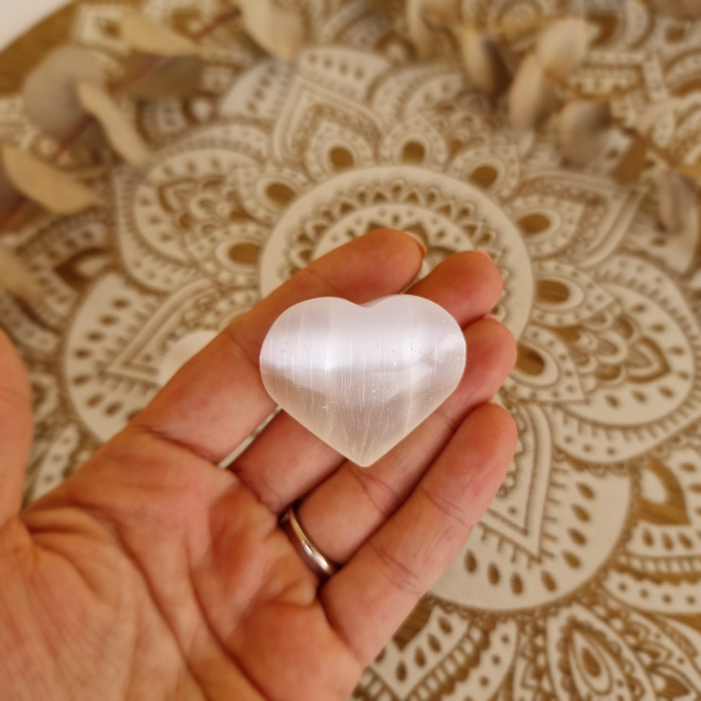 Corazón de Selenita Natural