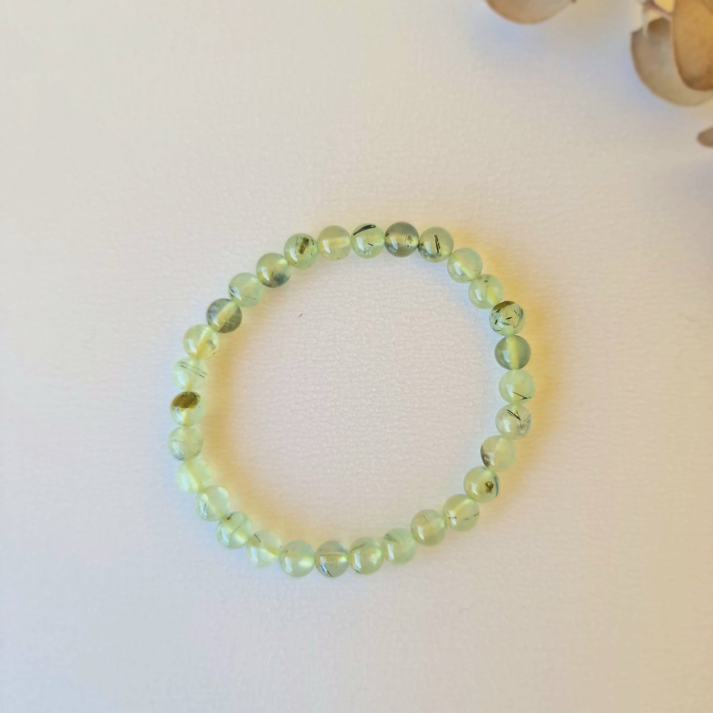 Pulsera de Prehnita ( 6 mm) | Piedra del Sanador