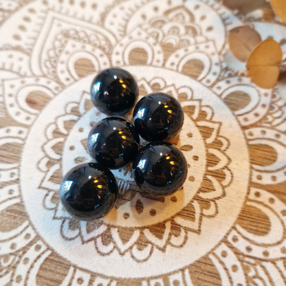 Pequeñas Esferas de Ágata negra ~ Protección y Estabilidad