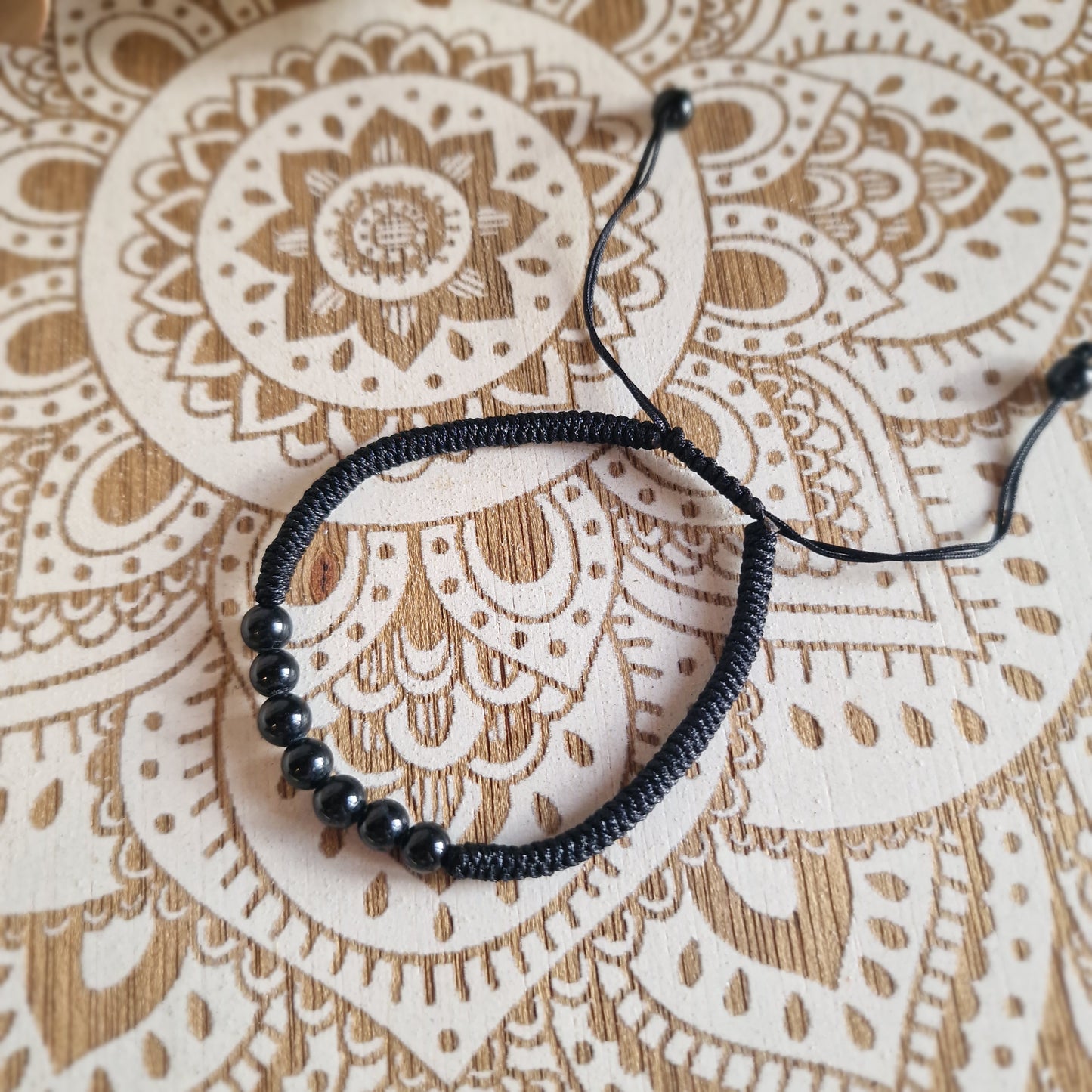 Pulsera Macramé de Turmalina (6 mm) ajustable ~ Protección y equilibrio energético