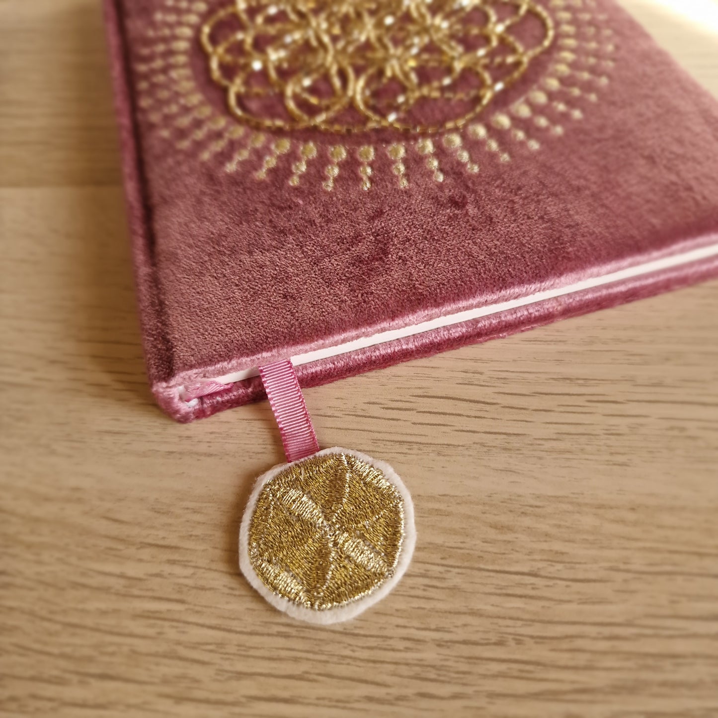 🌸 Cuaderno de Terciopelo FLOR DE LA VIDA ~ Conexión y Equilibrio Universal