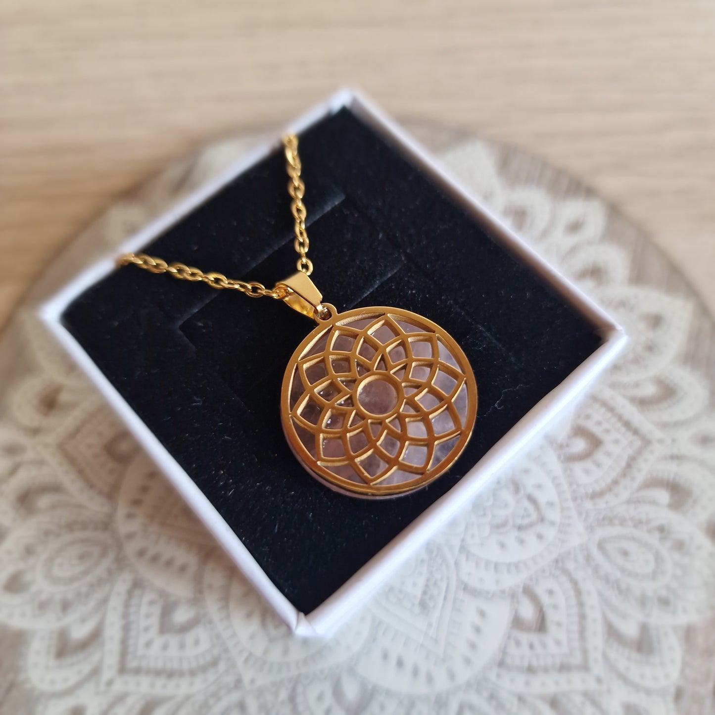 Colgante Shasrara Cuarzo Rosa (dorado) ~ Amor, Armonía y Conexión Espiritual