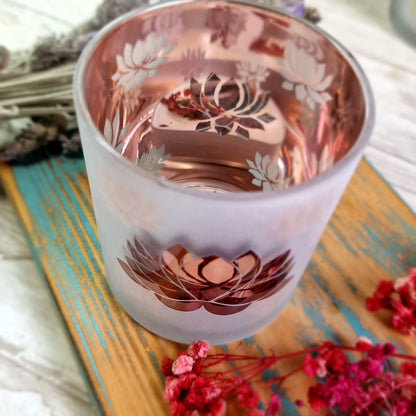 Portavelas Flor de Loto - Elegancia y calidez para tu espacio