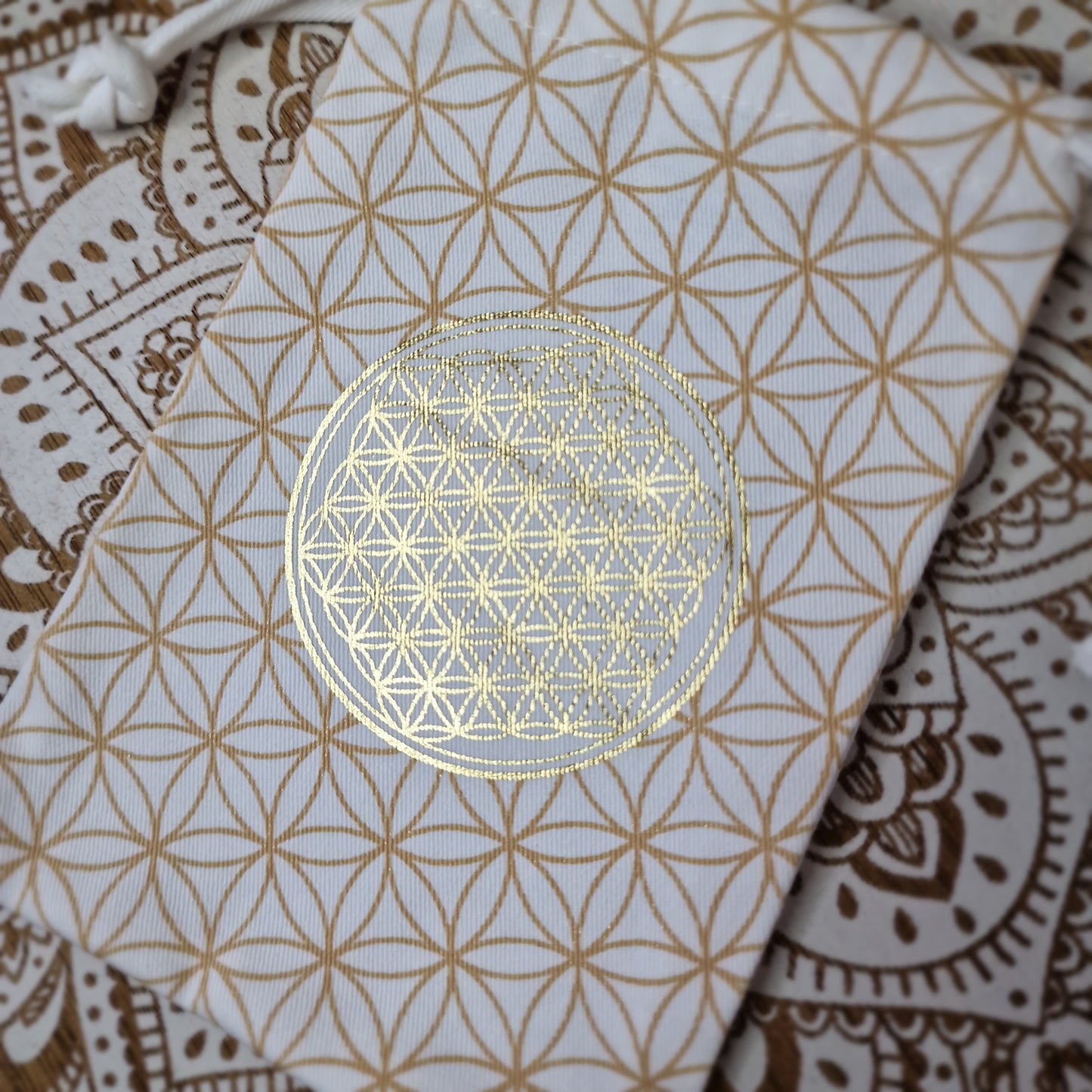 Bolsa de Algodón Orgánico con Flor de la Vida ~ Protección y Orden para tus Objetos Especiales