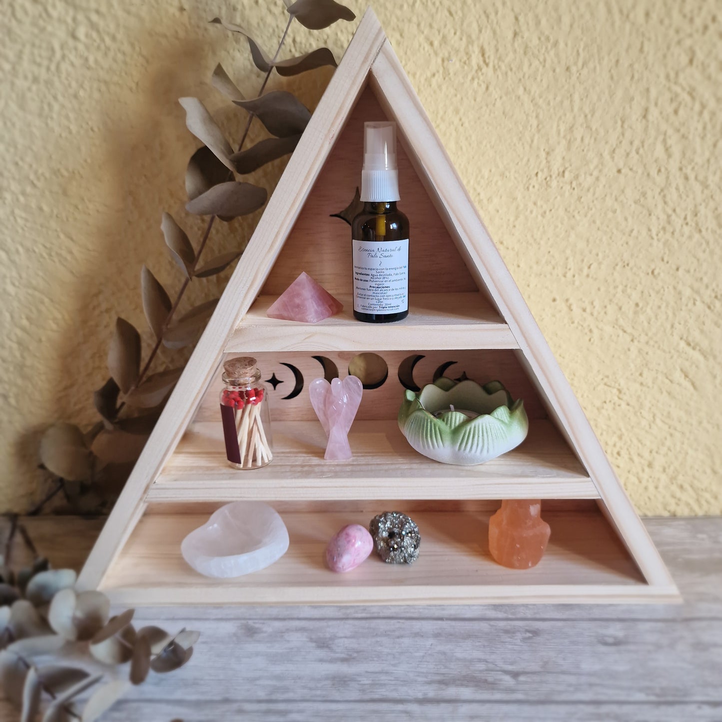 🌙 Altar piramidal artesanal🌙 ~ Donde habita tu intención ✨