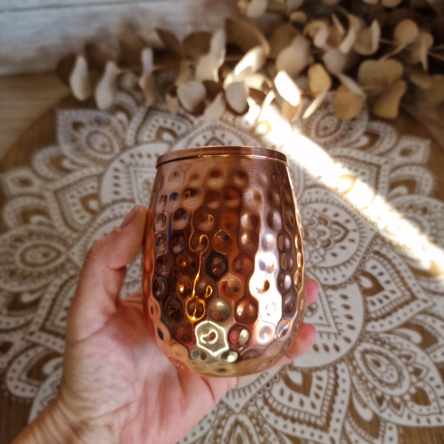 Vaso de Cobre Martillado – Tradición Ayurveda para tu bienestar diario