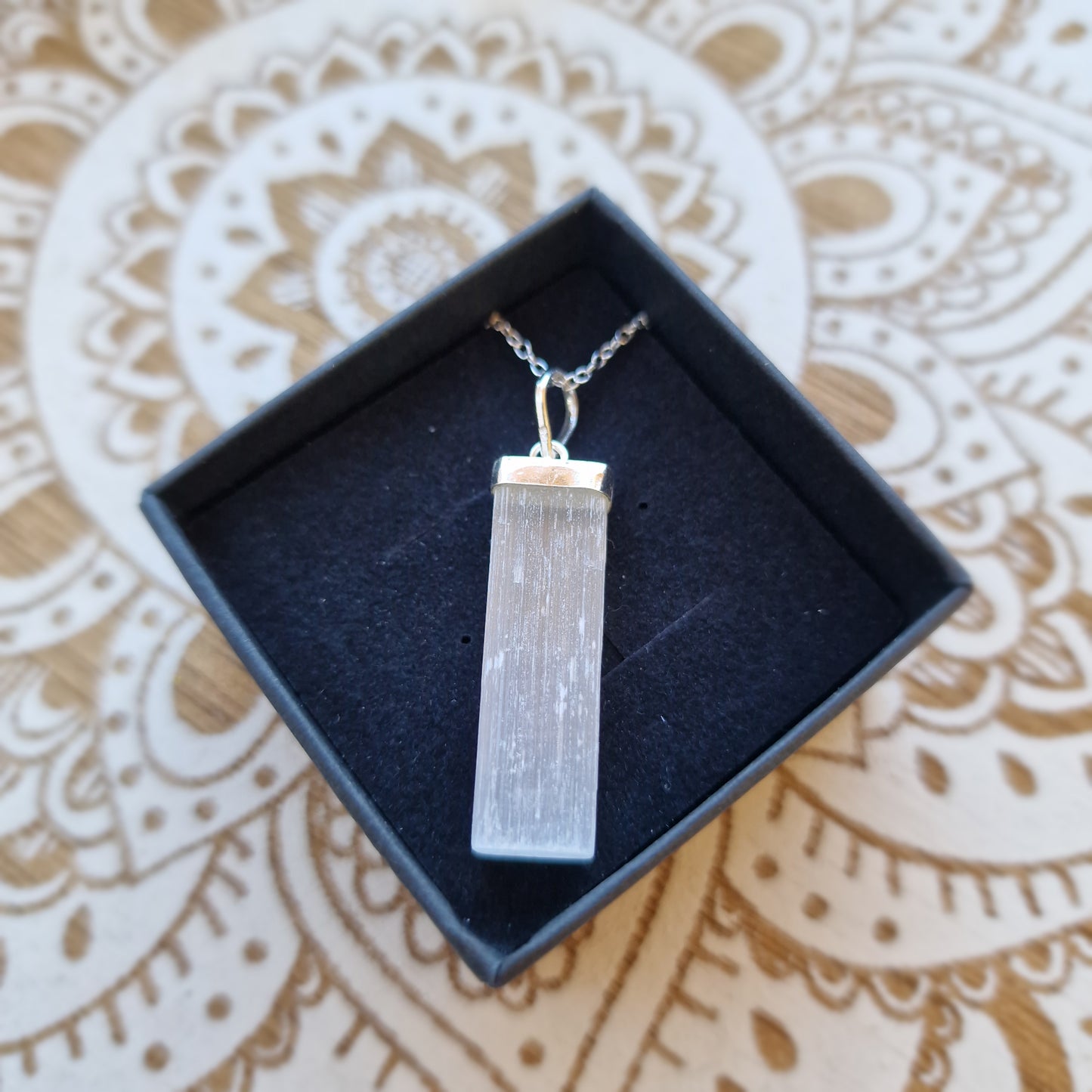Colgante de Selenita, Plata de Ley ~ claridad y conexión espiritual