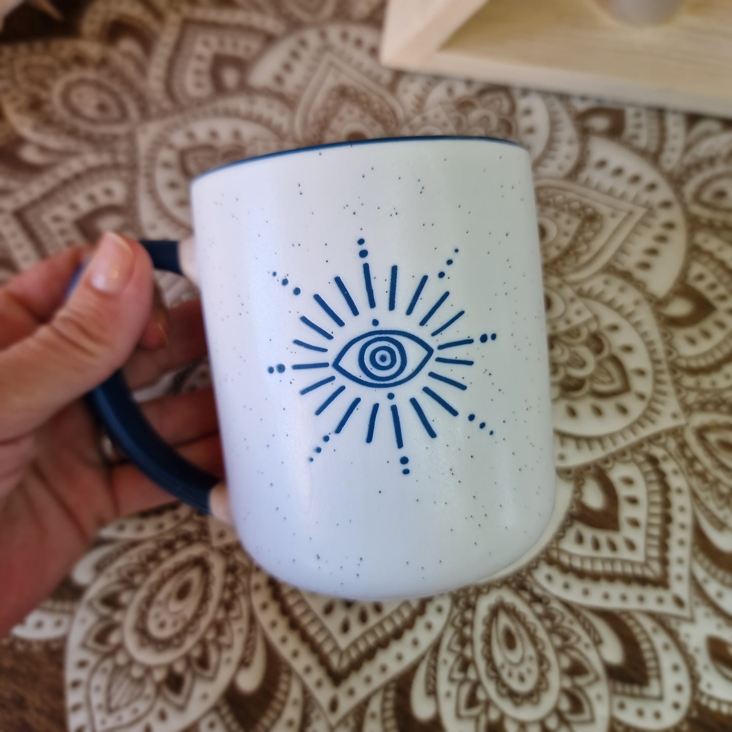 Taza Ojo ~  Protección en cada sorbo