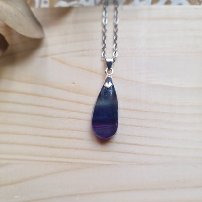 Colgante de Fluorita Natural ~ Claridad y Equilibrio