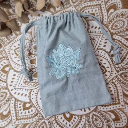 Bolsa de Algodón Orgánico con Flor de Loto ~ Calma y Simbolismo