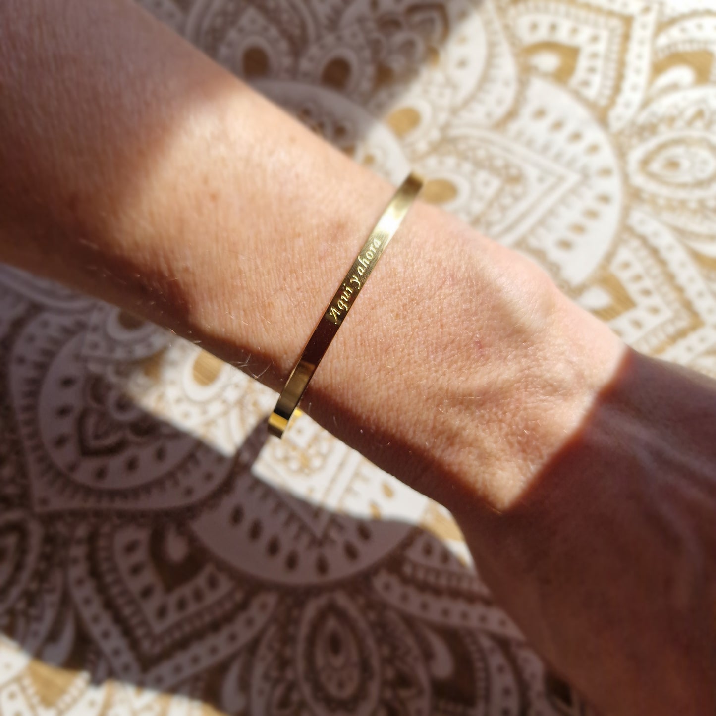 Pulsera Rígida “Aquí y Ahora” ~ Presencia consciente